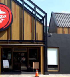 Pizza Hut Restoran TB Rancho Simatupang